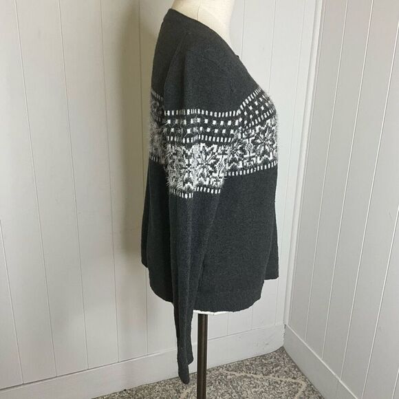 Loft Women's Size Medium Black White Snowflake Wool Mohair Blend Pullover Sweate - Picture 3 of 10